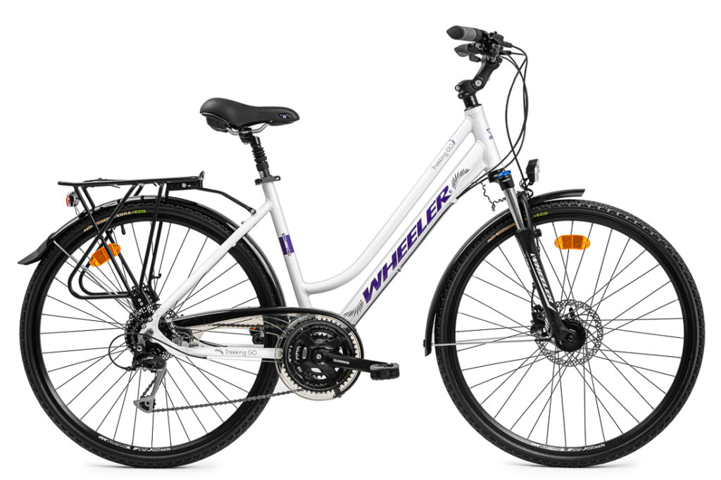 Fotografia produktowa roweru z bagażnikiem – ujęcie boczne pod sprzedaż online