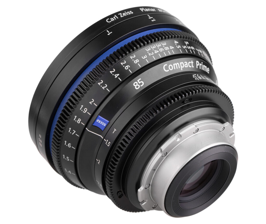 Obiektyw Carl Zeiss używany – tył i mocowanie, zdjęcia do ogłoszenia