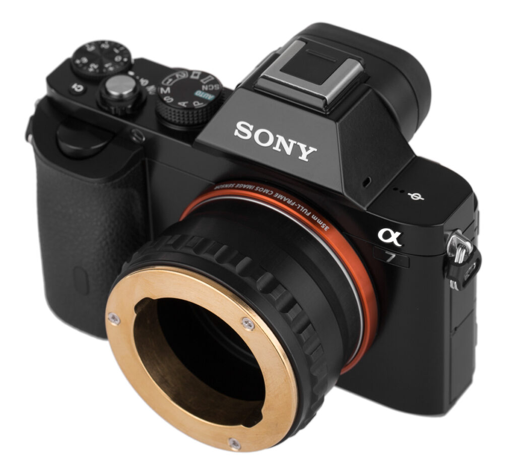 Aparat Sony używany – zdjęcie produktu z przodu, korpus do sprzedaży online